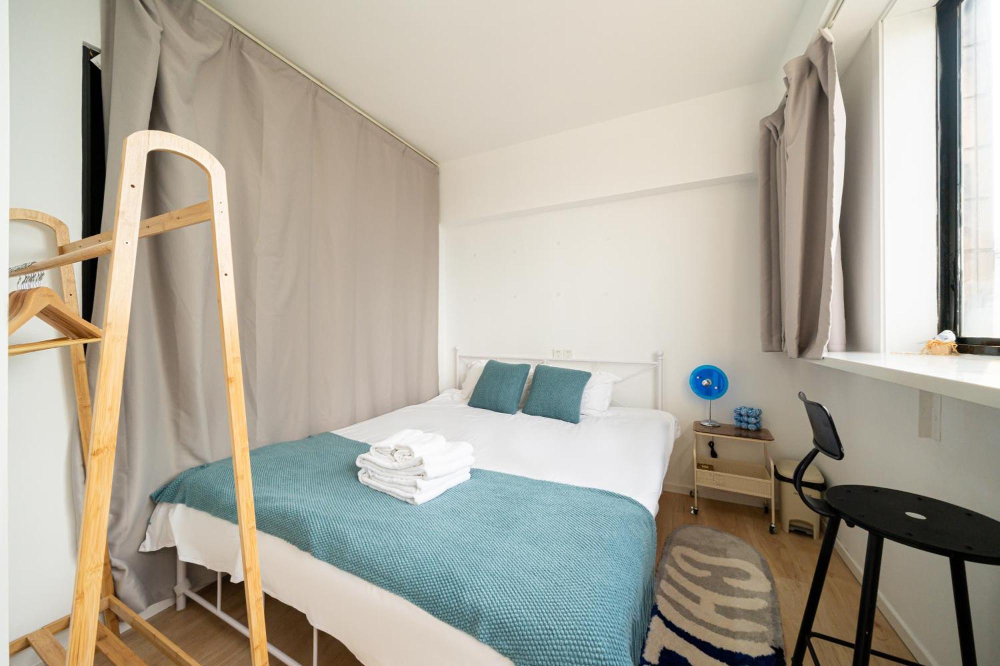 Zhenyuan-4bedrooms 2bathroom,near People's Square Apartment *