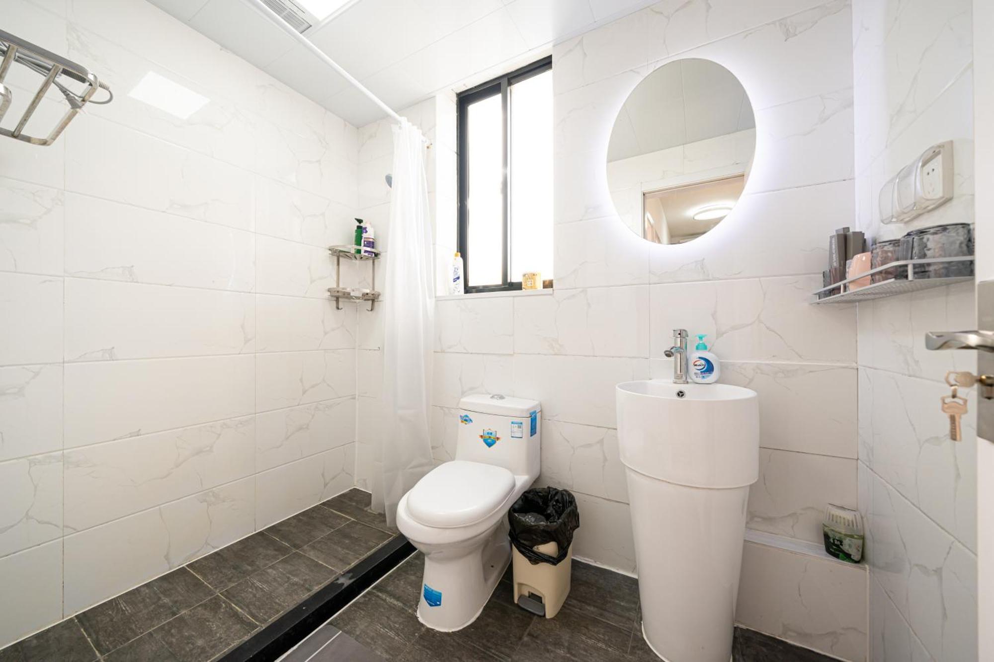 Zhenyuan-4bedrooms 2bathroom,near People's Square Shanghai